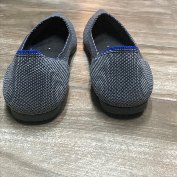 Rothy’s Cloud Grey Birdseye Points - Picture 5 of 7